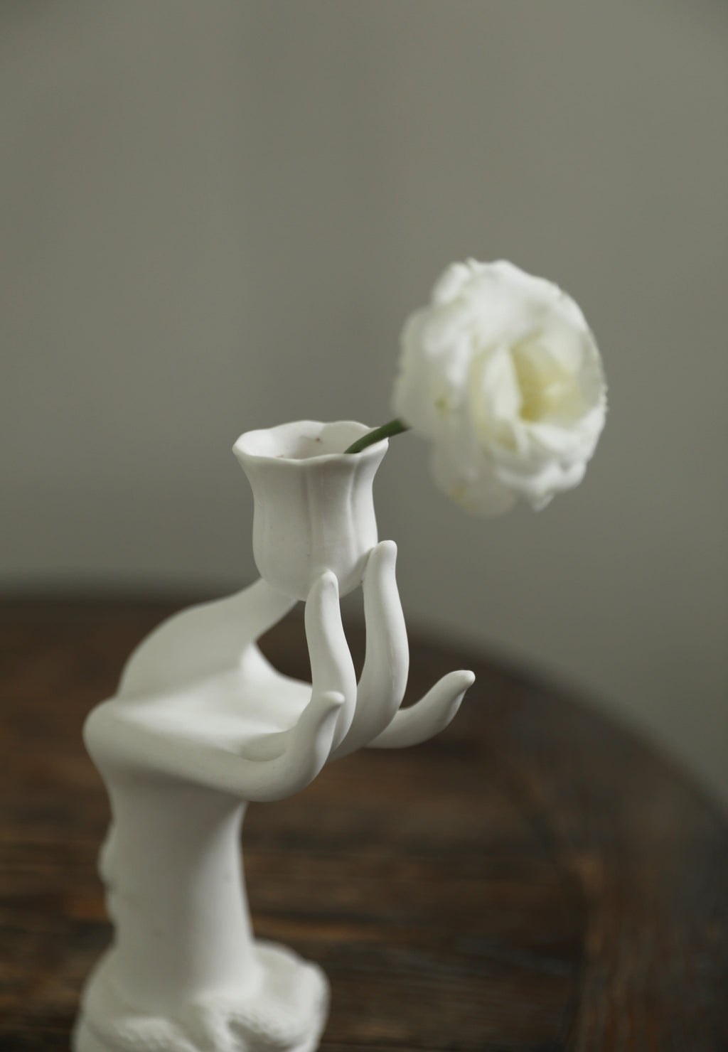 Serpentine Gesture Porcelain Hand Candle Holder