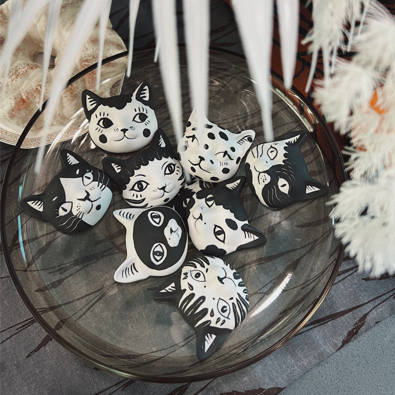 The Aristocats Magnets – Hand-Painted Ceramic Cat Faces