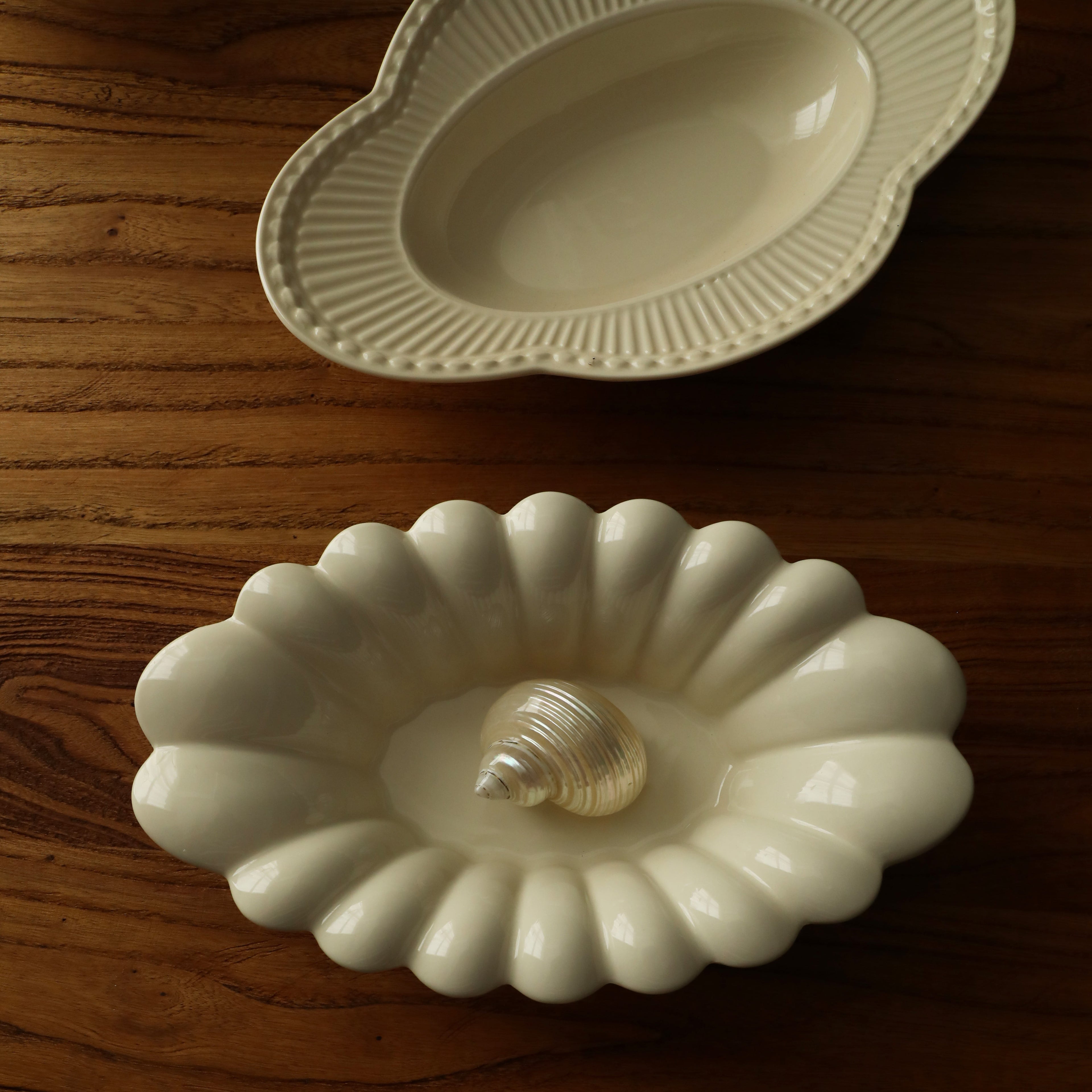 Blooming Oval Deep Plate
