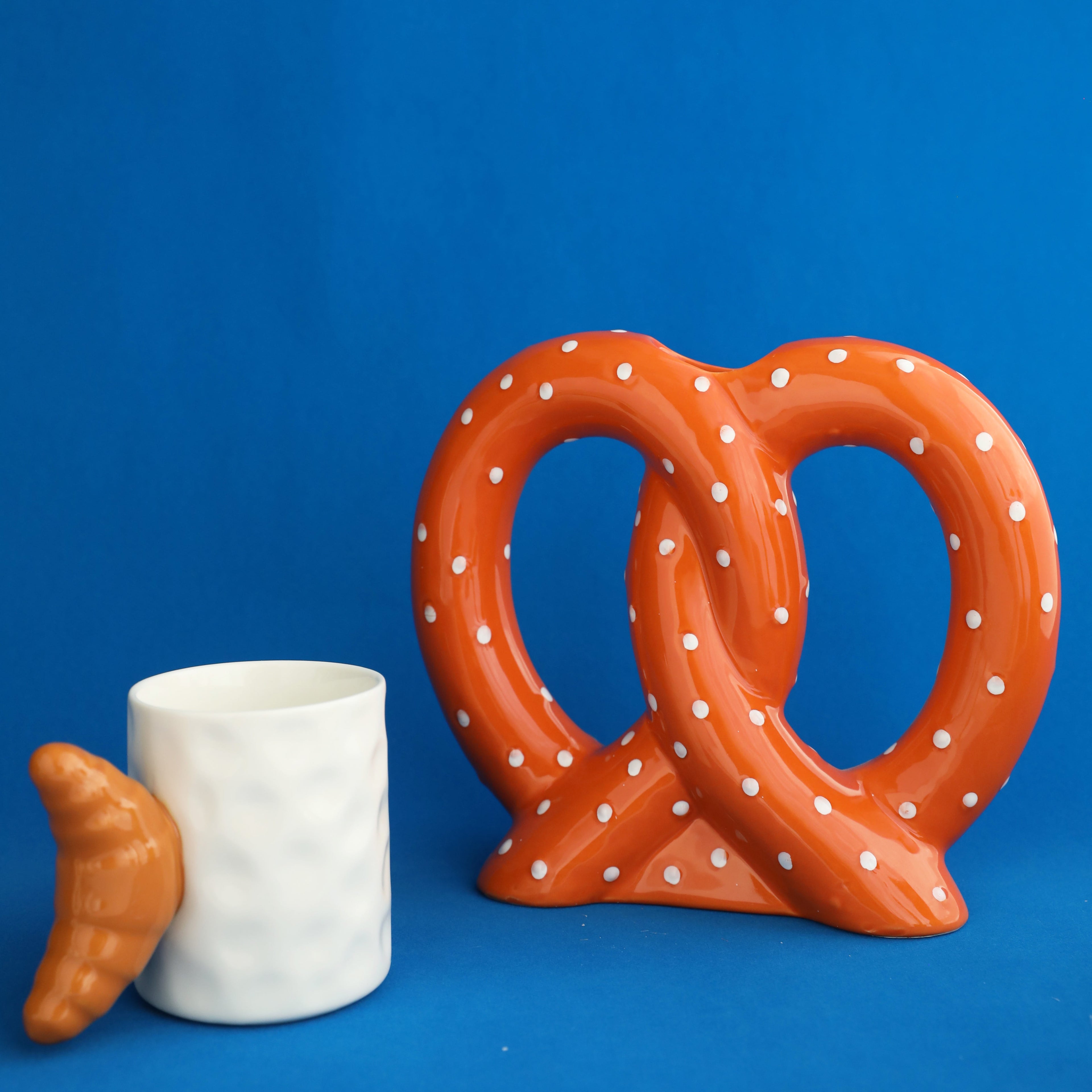 Hungry Hour Bow Tie Pasta Vase