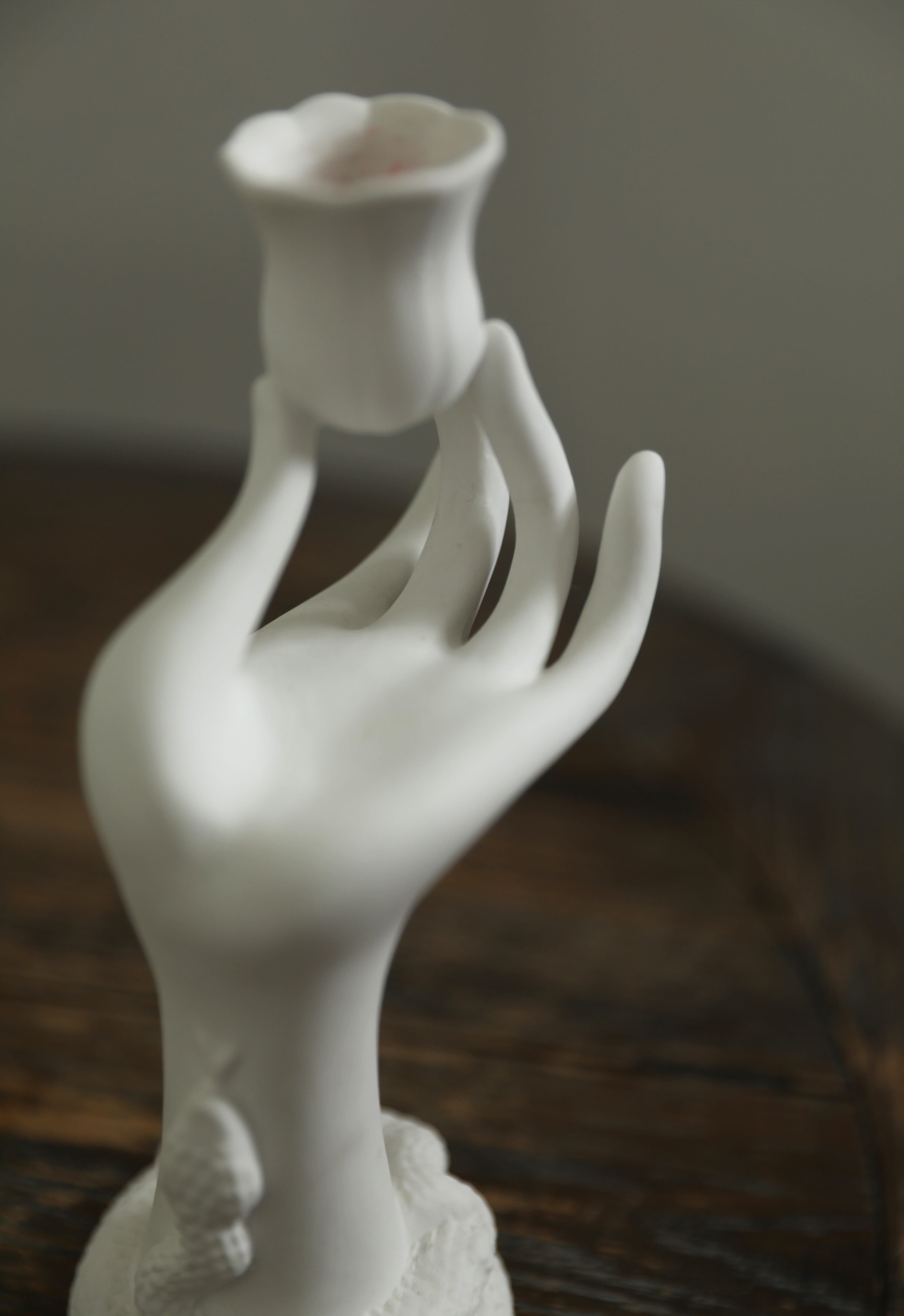 Serpentine Gesture Porcelain Hand Candle Holder