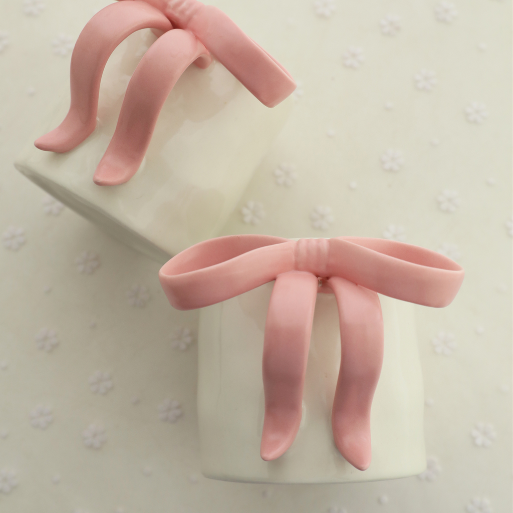 Ribbon Kiss Mug
