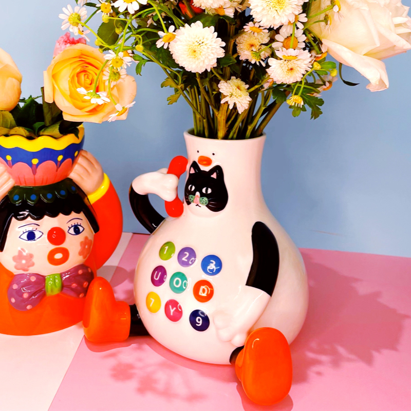 Hotline Kitty Vase