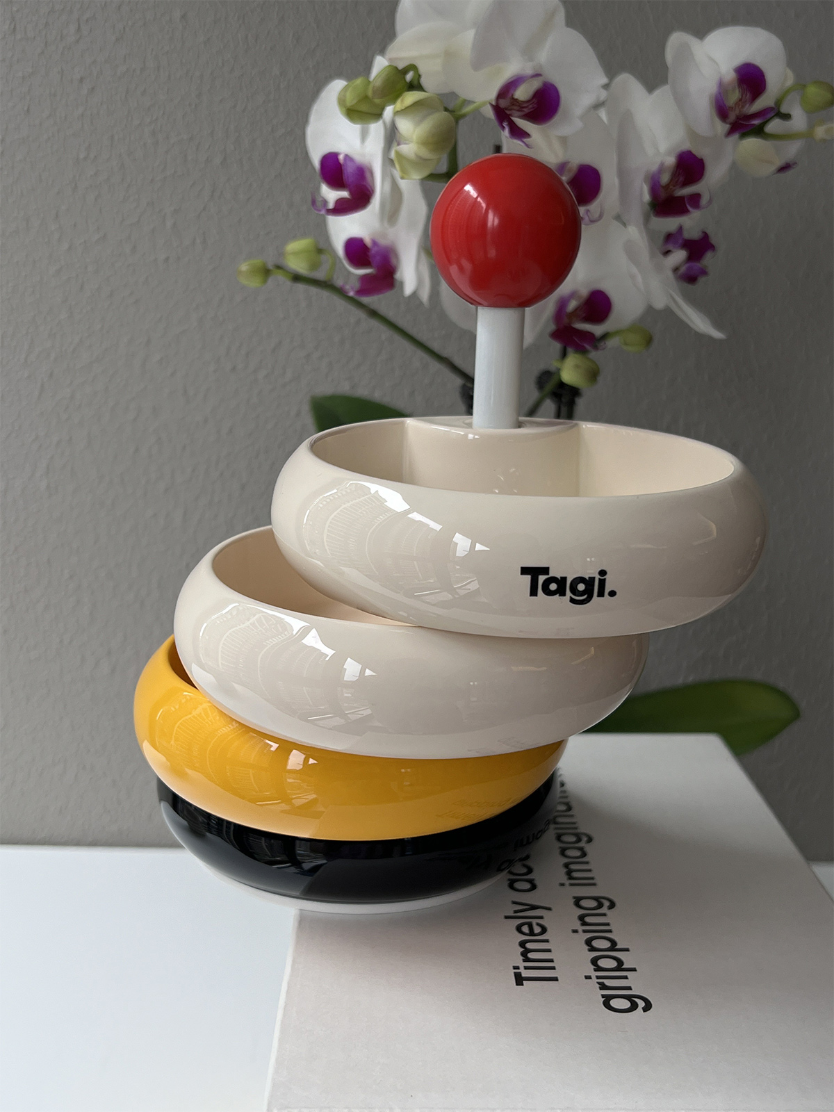 Signal Stack Retro Spinning Jewelry Tower image 3