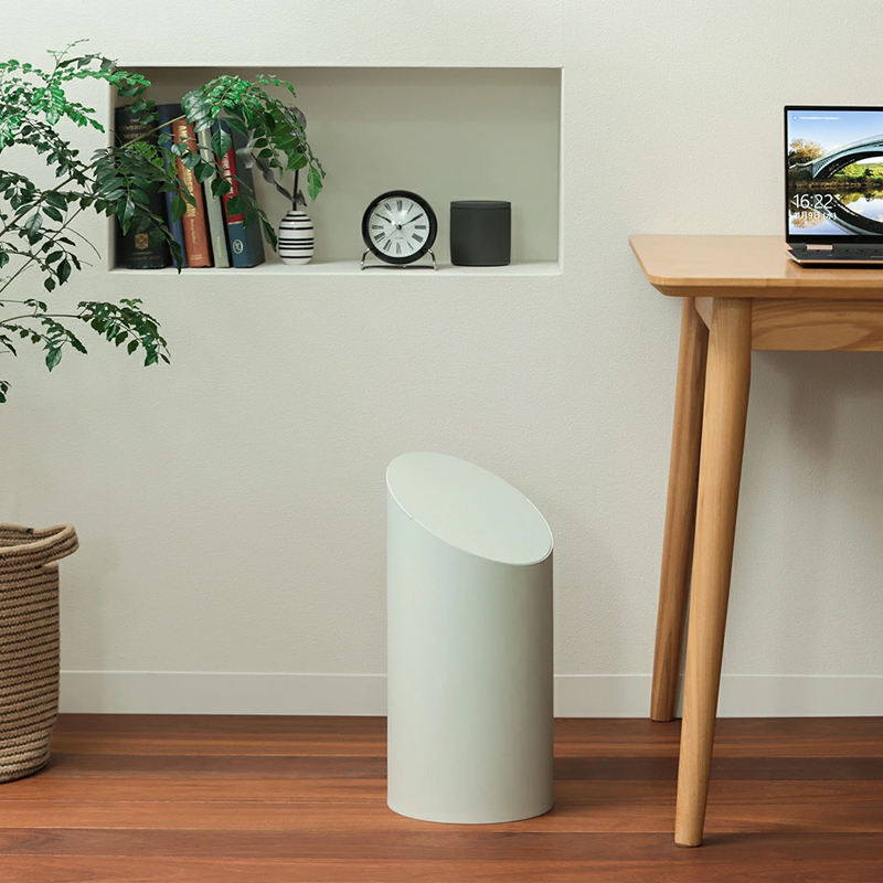 Tilt & Chill Bin image 4