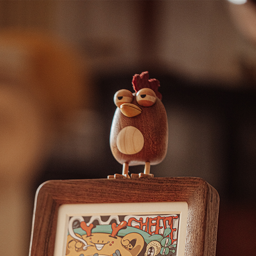 Sleepy Cluck the Desk Chicken image 1