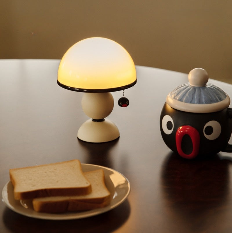 Noot Noot Night Light image 2