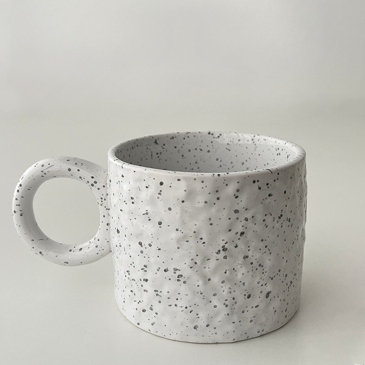 Bumpy Sips Mug - Cream Cookie image