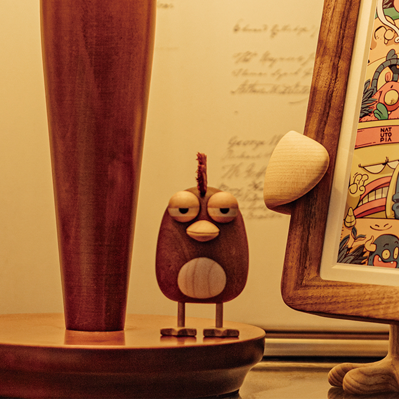 Sleepy Cluck the Desk Chicken - Image 3
